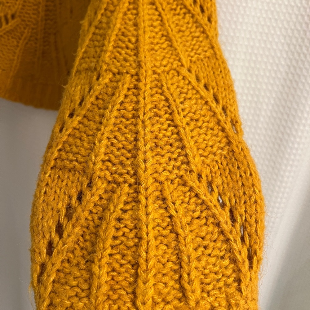 Urban Outfitters Mustard Yellow Chunky Knit Sweater Bubble Sleeve Pointelle Sm - Picture 2 of 10